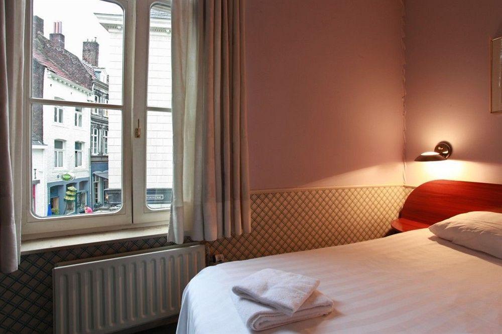 Le Virage Bistro En Hotel Maastricht Eksteriør bilde